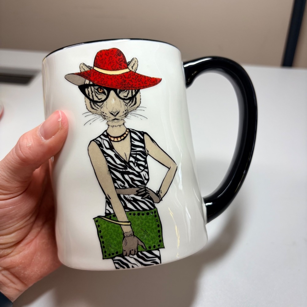 Signature Housewares Fashionable Tiger Stoneware Mug Zebra Dress Red Hat‎ Wavy - Picture 5 of 8